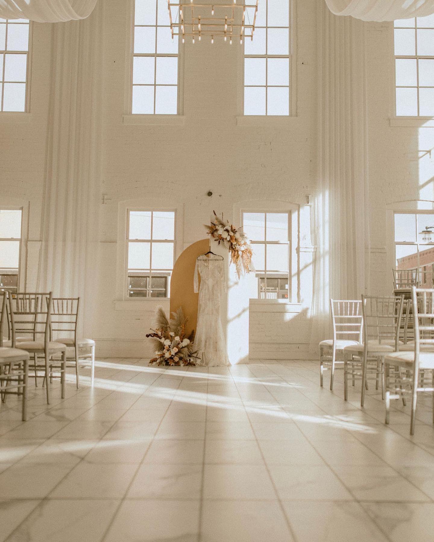 Carousel image 3