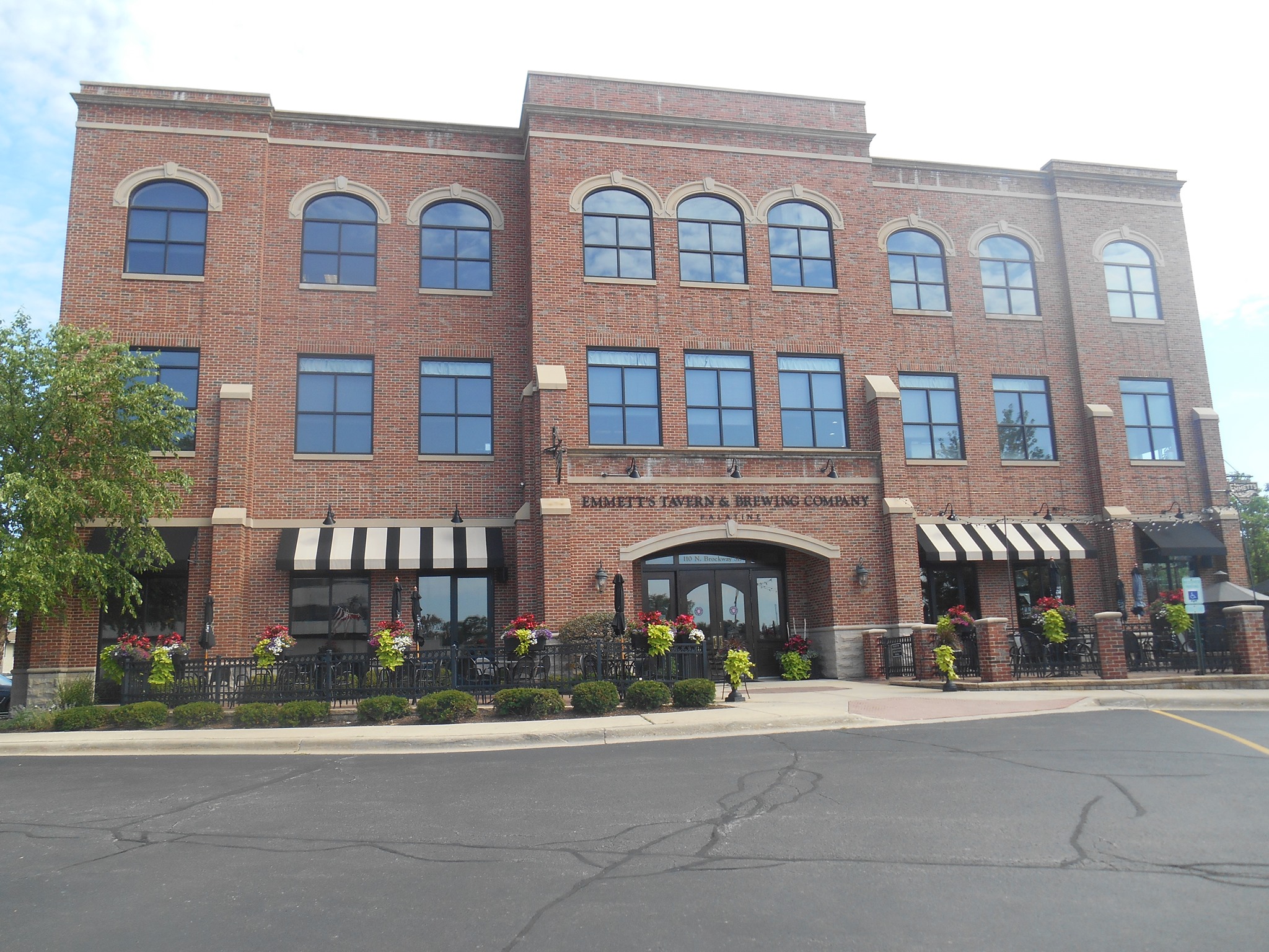 Restaurant banner image