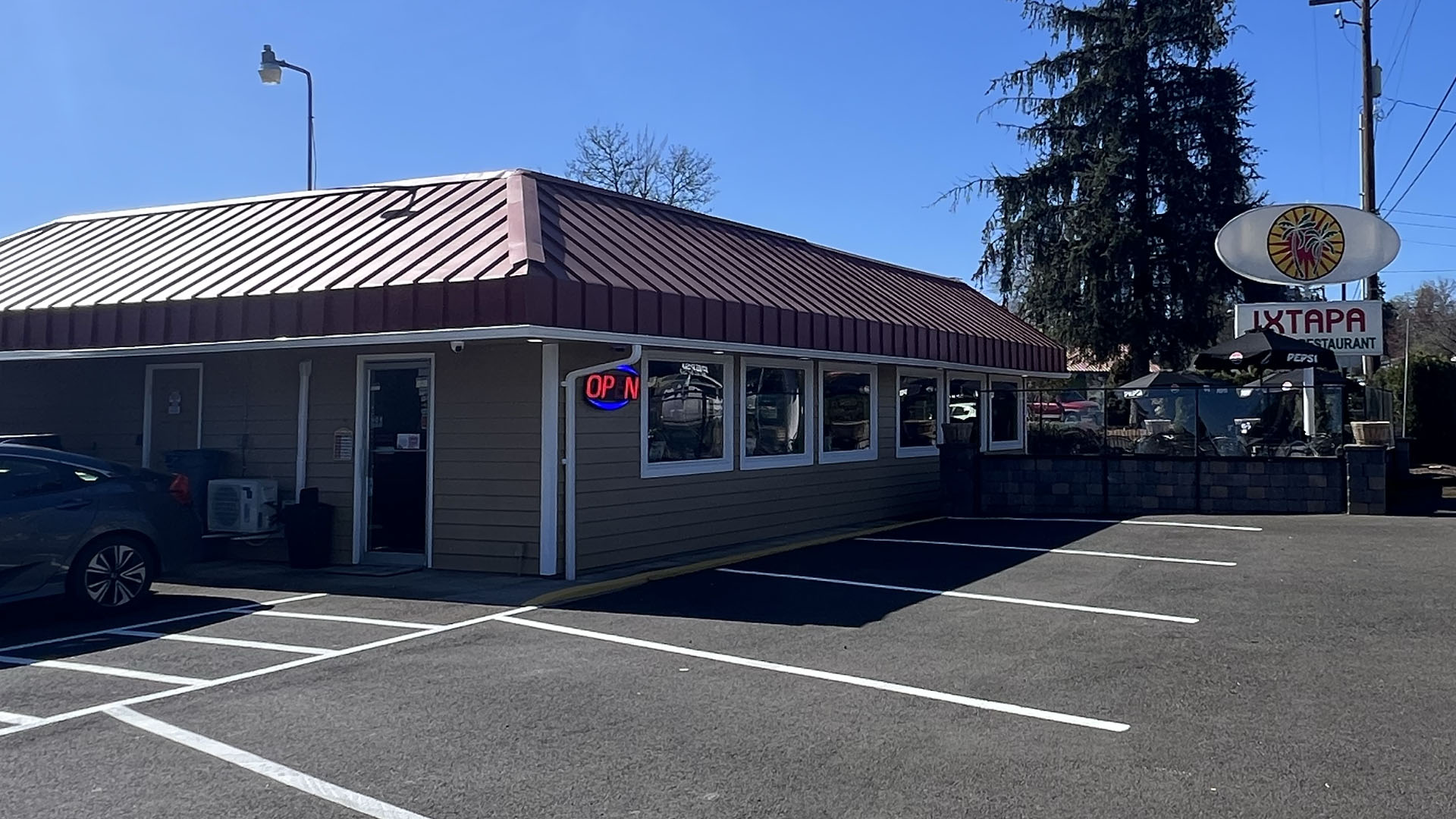 Restaurant banner image