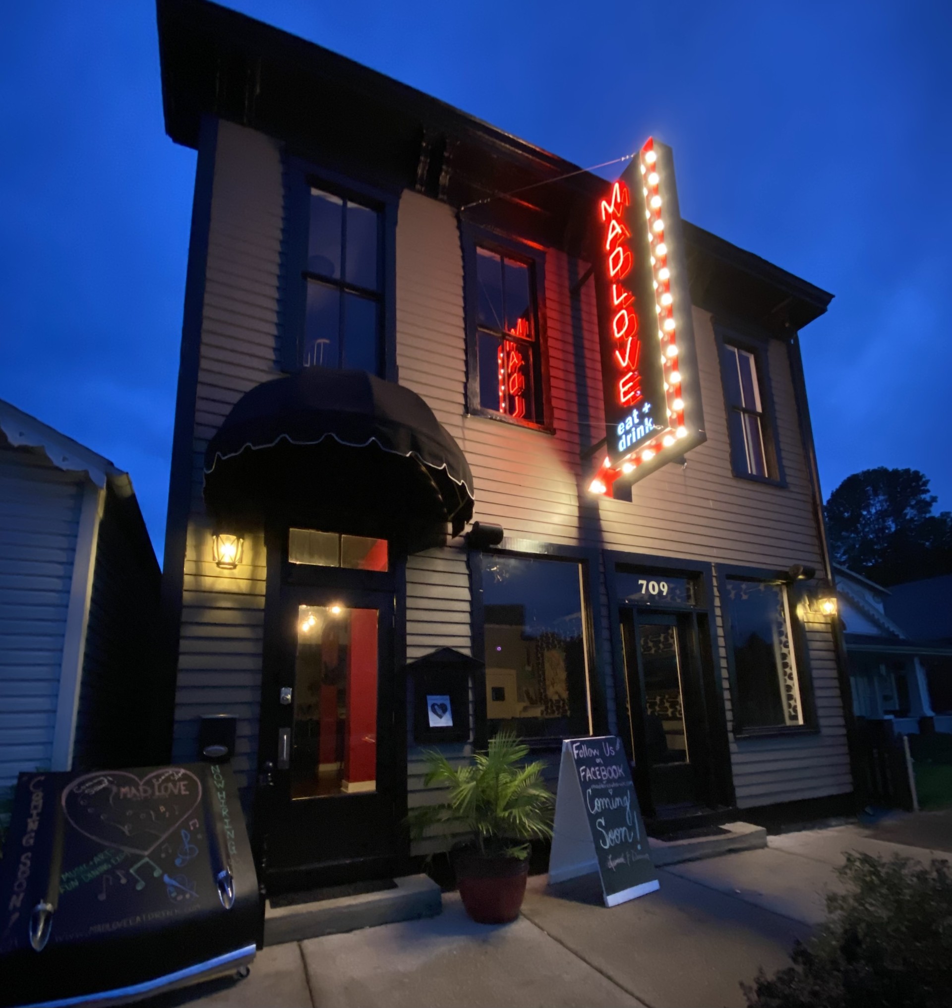 Restaurant banner image