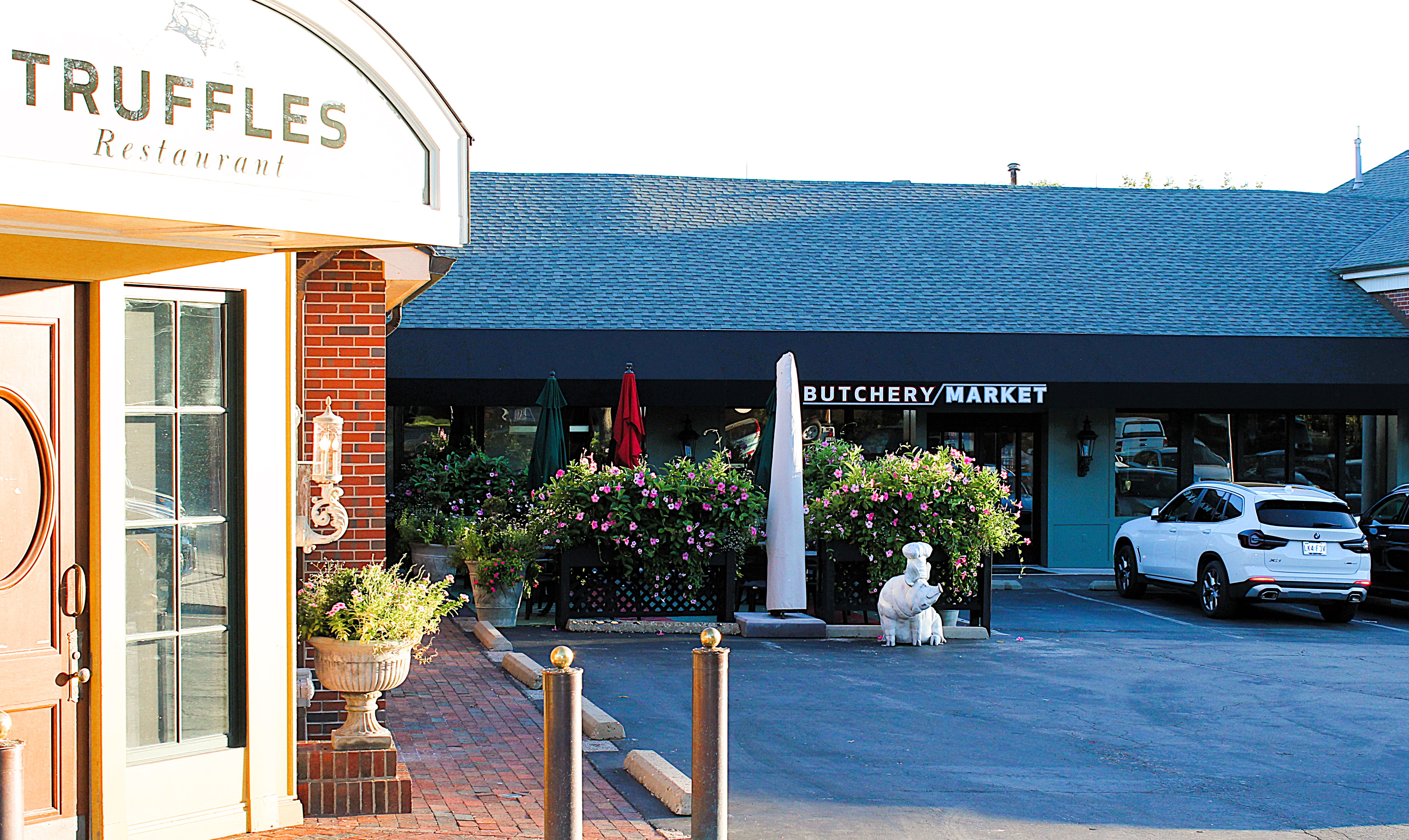 Restaurant banner image