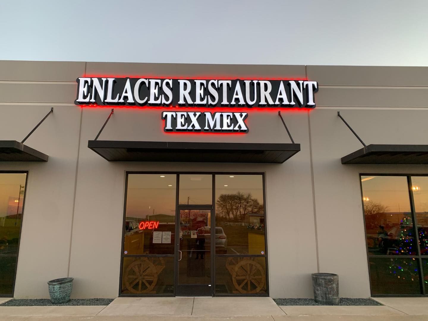 Restaurant banner image