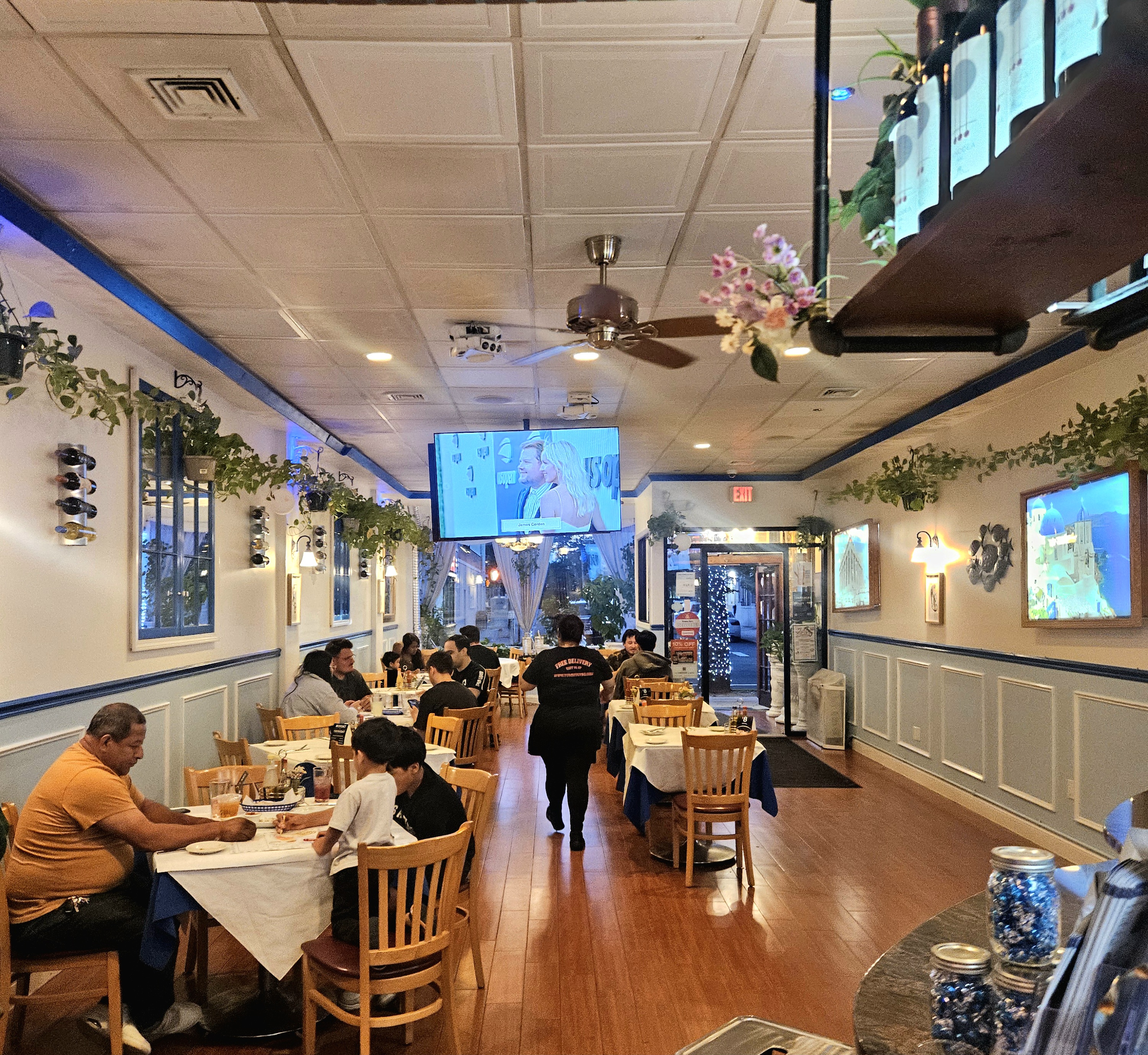 Restaurant banner image